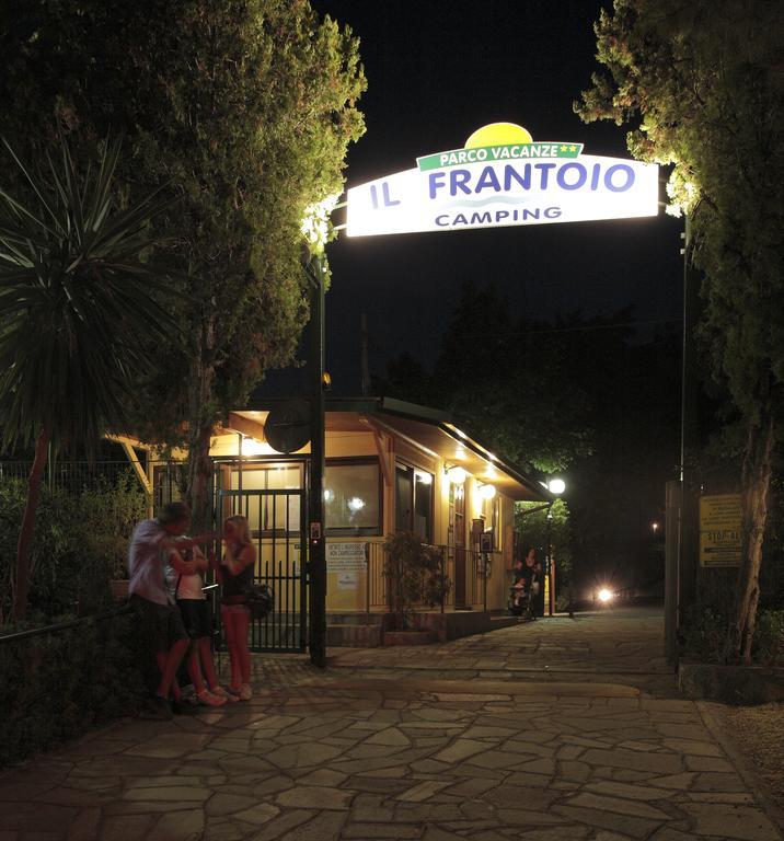 Il Frantoio Camping San Bartolomeo Al Mare Dış mekan fotoğraf